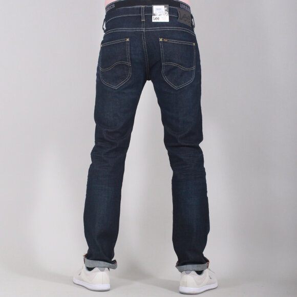Lee powell low sales slim