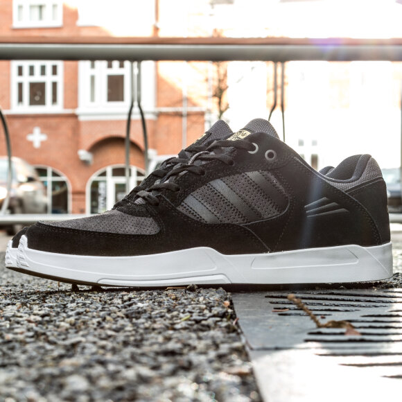 Adidas - Adidas - Tribute ADV | Black / Grey