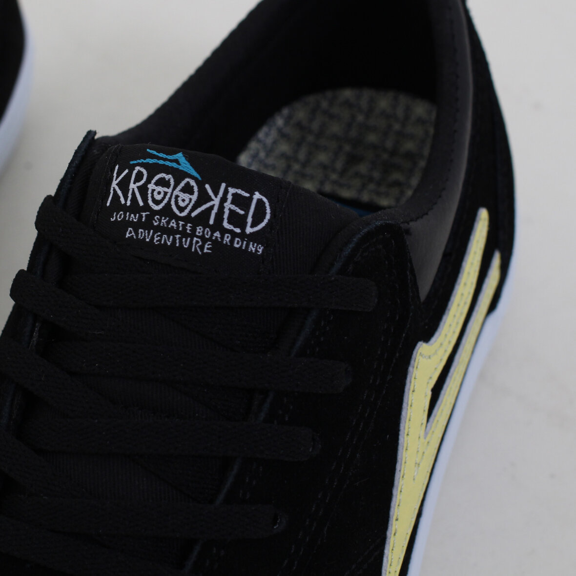 Lakai krooked deals