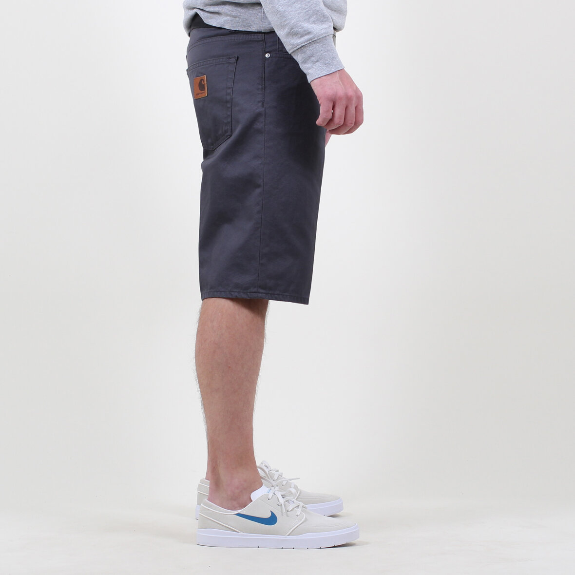 Carhartt davies shorts deals