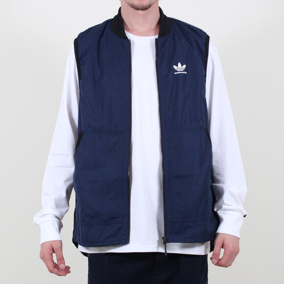 meade vest