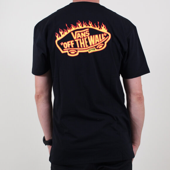 Vans - Vans x Thrasher Pocket T-shirt | Black