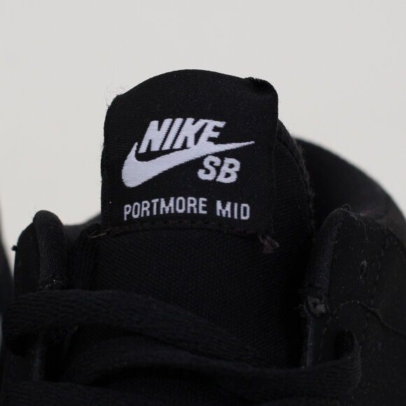 Nike SB - Nike SB - Portmore II Solar Mid