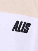 Alis - Doing Polo | Oyster