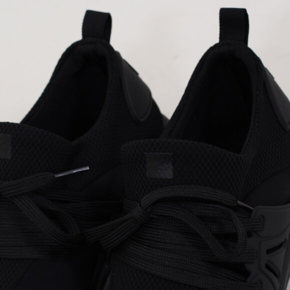 Project Delray - Wavey | Black