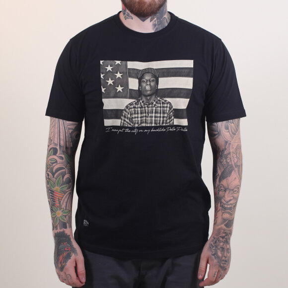 Pelle Pelle - A$AP Flag T-Shirt | Black