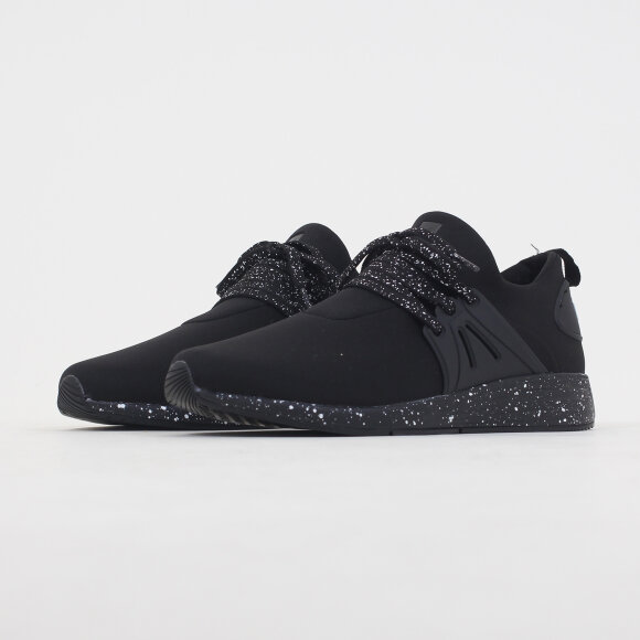 Project Delray - Wavey | Black/White