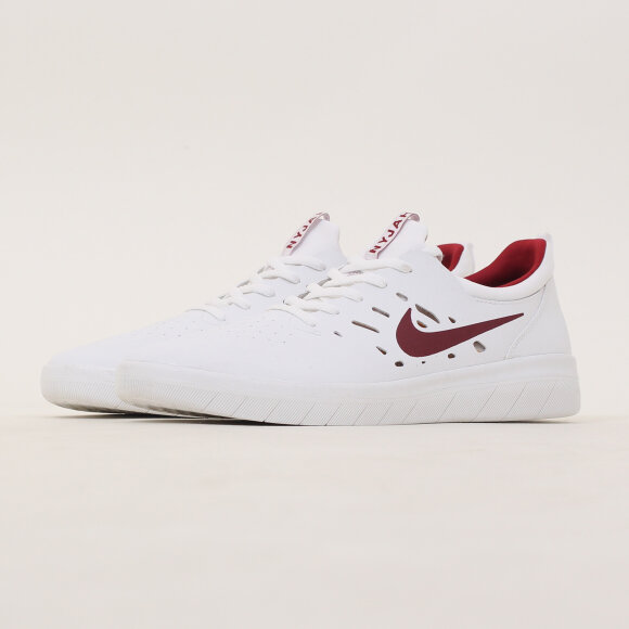 Nike SB - Nike SB - Nyjah Free | White/Crimson