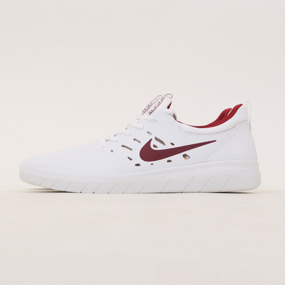 Nike SB - Nike SB - Nyjah Free | White/Crimson