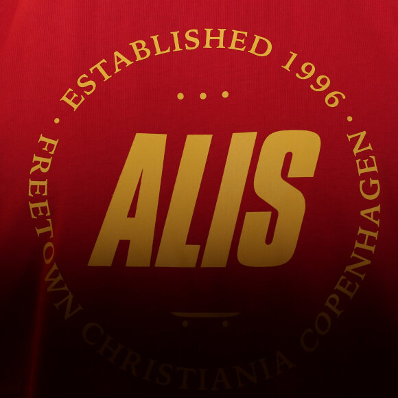 Alis - Freetown T-Shirt | Red