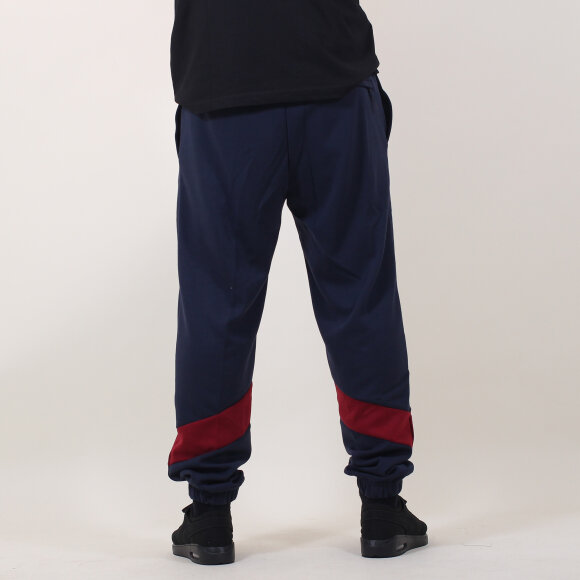 Nike SB - Nike SB - Dry Icon Track Pant | Navy/Red