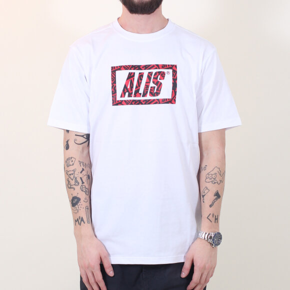 Alis - Sticker Game Stencil T-Shirt