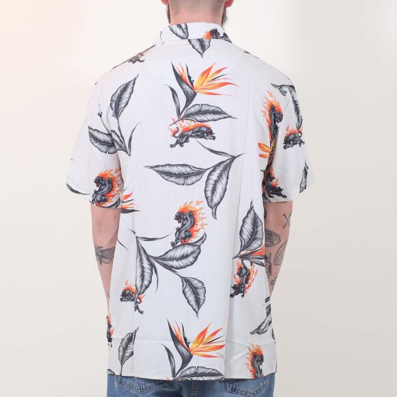 Globe Skateboards - Globe Skateboards - Hot Sand S/S Shirt