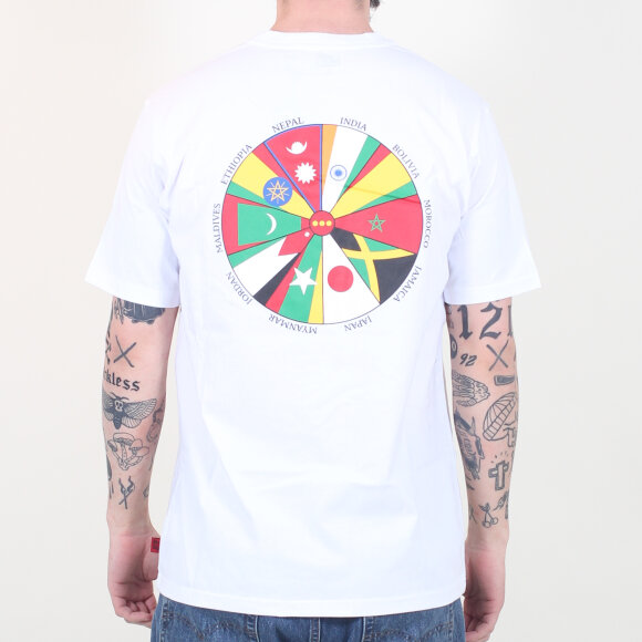 Alis - Going Global T-Shirt
