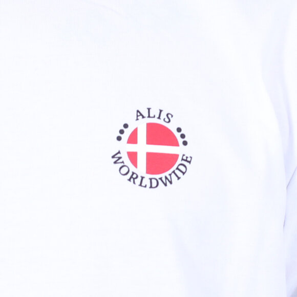Alis - Going Global T-Shirt