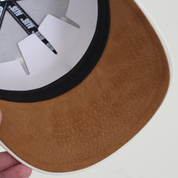 Alis - Sherpa Stencil Cap 