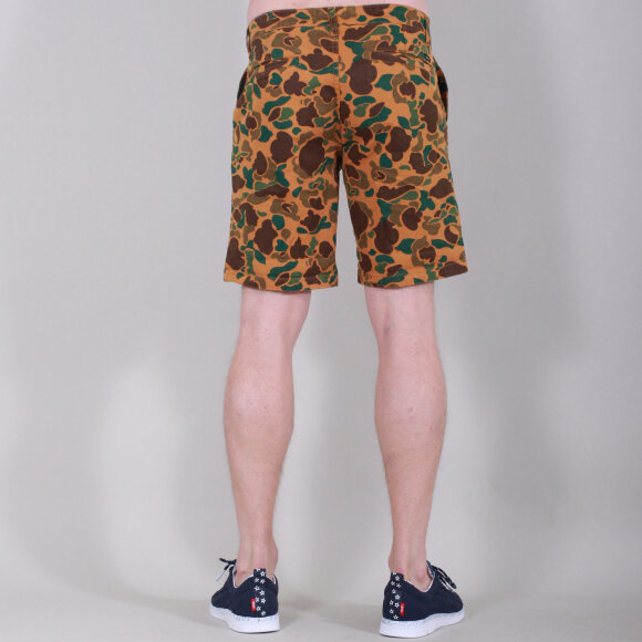 Obey - Tracks Short