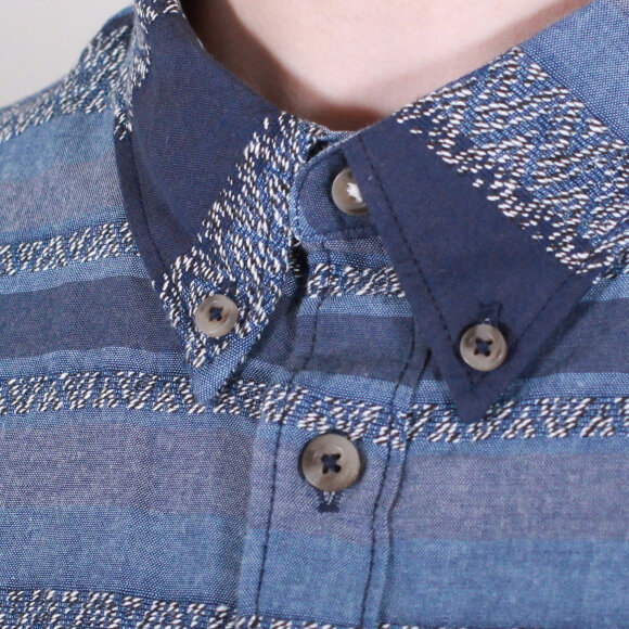 Lee - Lee - Button Down SS Washed Blue