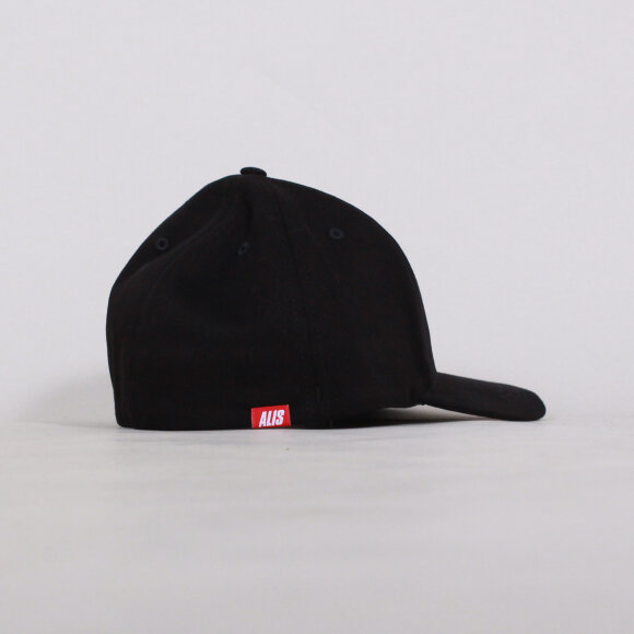 Alis - A Cap