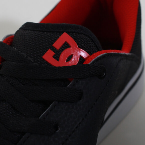 DC - Wallon S | Black