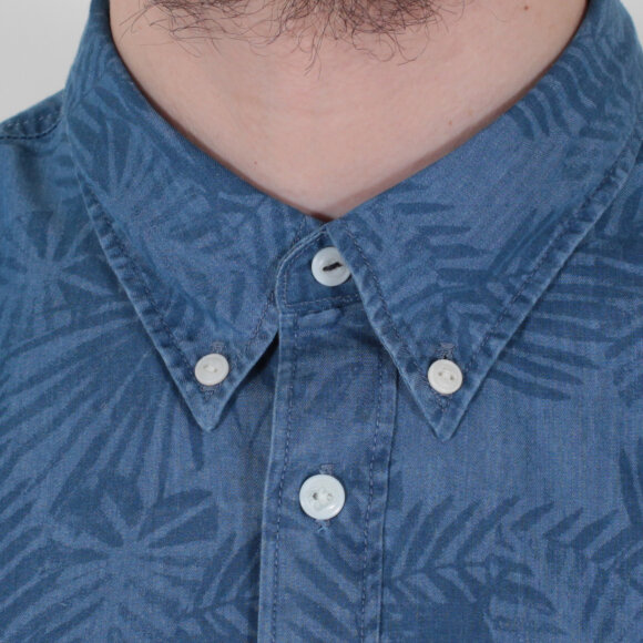 Lee - Button Down | Delft Blue